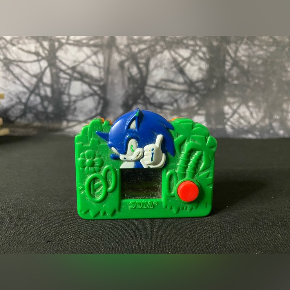 2003 McDonald’s Sonic Team/Sega Handheld Game